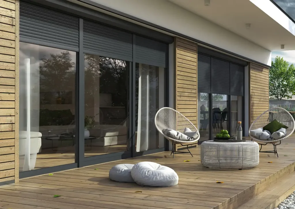 Czym różnią się rolety i żaluzje natynkowe od podtynkowych?