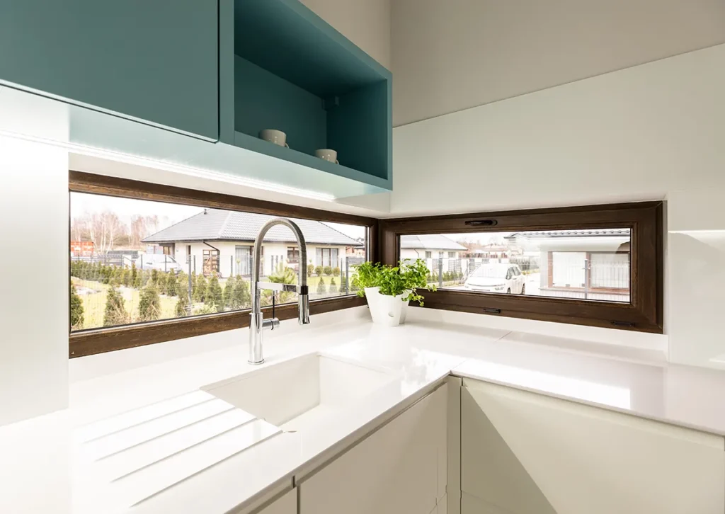 Jaki typ okna do kuchni najlepiej usprawni Twoją kuchnię?